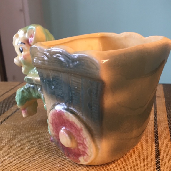 Vintage lamb with cart planter - Picture 7 of 10